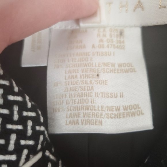 Vintage Escada black and white plaid wool silk patterned blazer - Picture 13 of 13